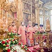 Епископ Бронницкий Фома возглавил Божественную литургию в храме Ризоположения на Донской в день престольного праздника