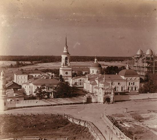 Вид на Верхотурский [Николаевский] монастырь 1903-1904. Фото С. М. Прокудина-Горского
