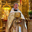 Праздник первоверховных апостолов Петра и Павла в храме Ризоположения на Донской