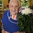 Поздравление с 100-летним (!) юбилеем старейшей прихожанки храма р. Б. Надежды