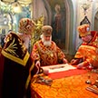 Божественная Литургия в храме Положения Ризы Господней на Донской в праздник святой великомученицы Екатерины