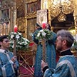 Утреня с чином Погребения Пресвятой Богородицы.