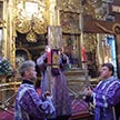 Всенощное бдение с чином выноса Честного и Животворящего Креста Господня в канун праздника Благовещения Пресвятой Богородицы и дня преставления святителя Тихона, Патриарха Московского и всея России