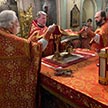 Пасхальная ночная Божественная Литургия в храме Ризоположения на Донской