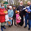 Пасхальное поздравление многодетных семей в храме Живоначальной Троицы в Чертанове