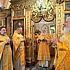 Митрополит Каширский Феогност совершил Божественную литургию в храме Ризоположения на Донской