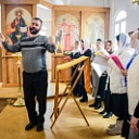 Народный хор пел Литургию