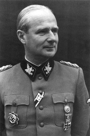 Карл Вольф