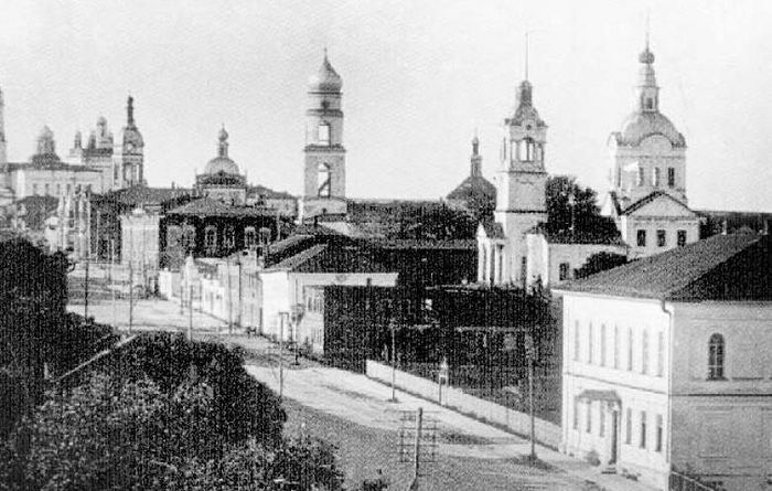 Болхов.