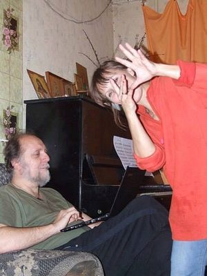 Александр с супругой Ниной
