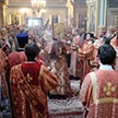 Божественная Литургия в храме Ризоположения