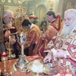 Божественная Литургия в храме Ризоположения